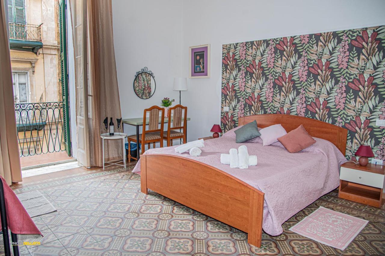 Victoria Suite Casa Vacanza Taranto Exterior photo